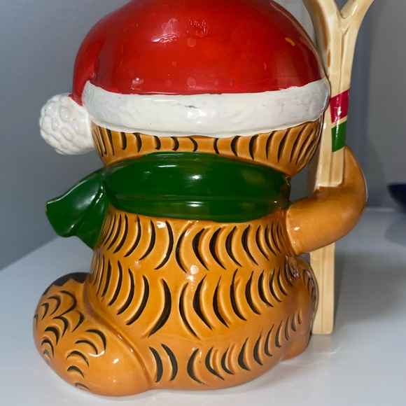 Enesco Garfield Skier Piggy Bank - Picture 4 of 11